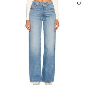 Grlfrnd 'Brooklyn' Jeans Size 26 High Rise Loose Straight NWOT 
Fast shipping!